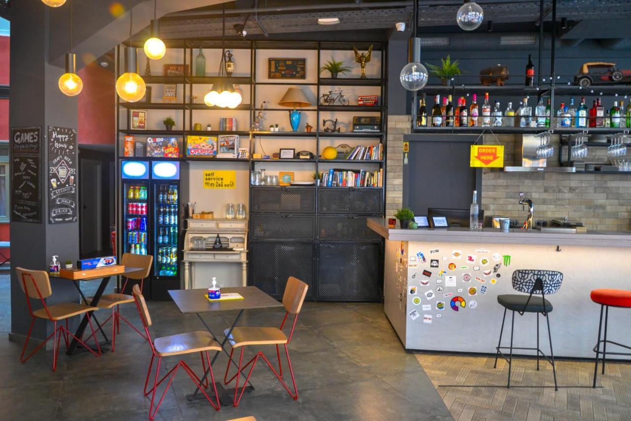 Hub Hostel *