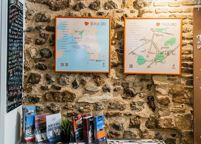 Athens Hub Hostel
